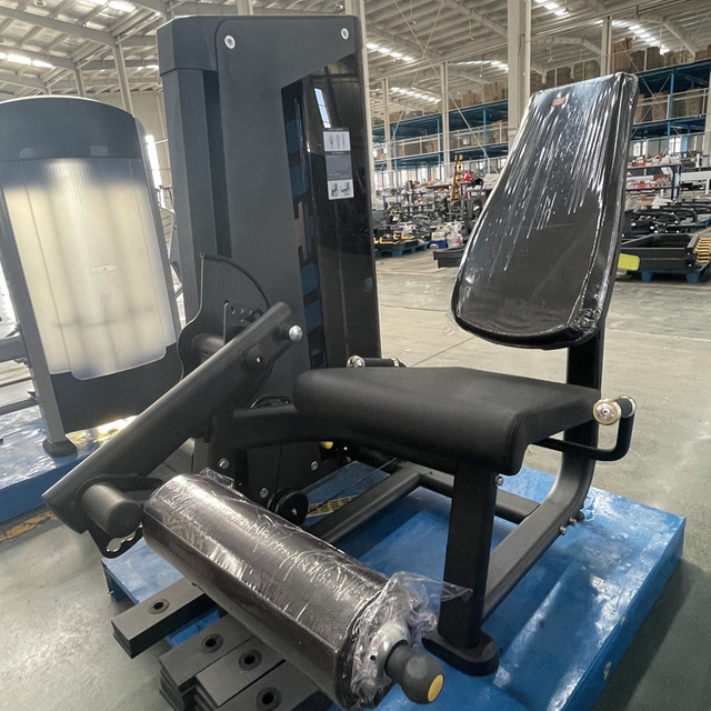 MND FH02 Leg Extension Machine | Quadriceps Builder for Commercial Gyms