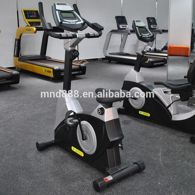 MND-CC03 Commercial Upright Bike | Space Efficient | MND FITNESS