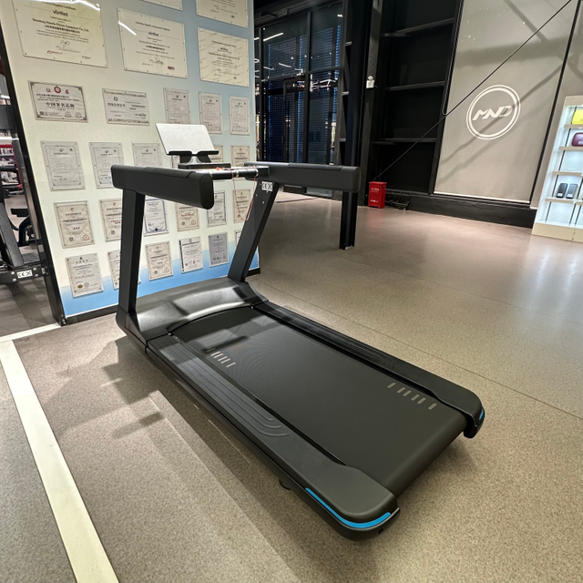 MND-X1100D Commercial Treadmill | Value Model with Phone Projection | MND FITNESS